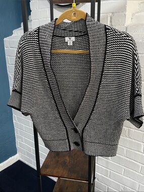 W by Worth Black and White Short Sleeve Buttoned Cardigan